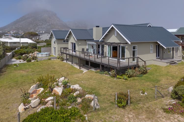 Main property image