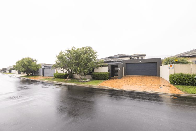 Main property image