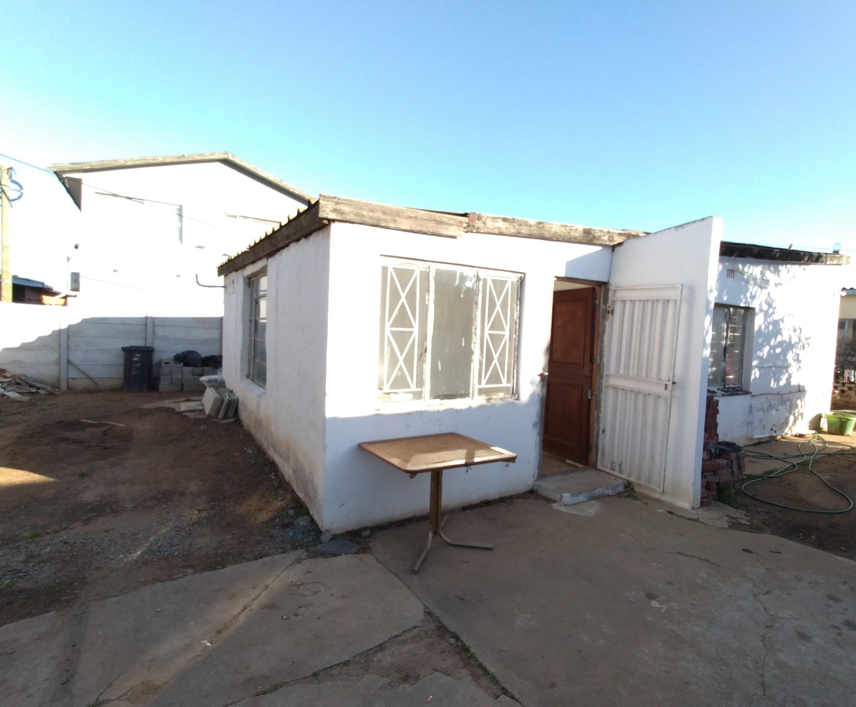 Image 5 of 6