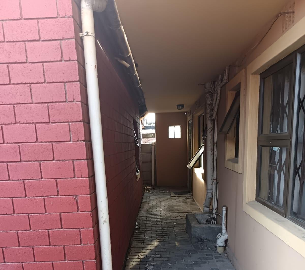 Image 15