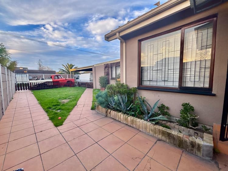 Main property image