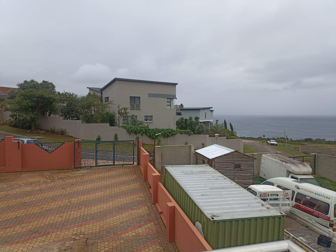 Image 4 of 6
