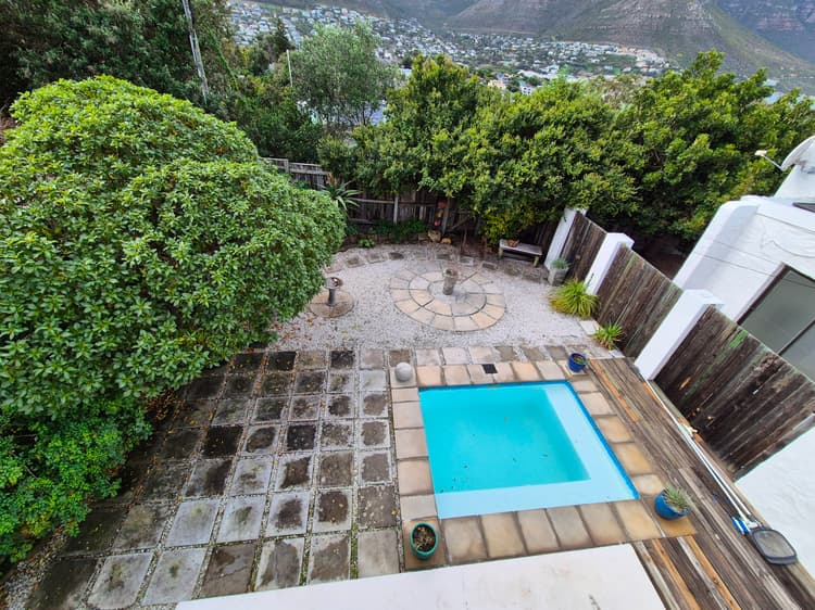 Main property image