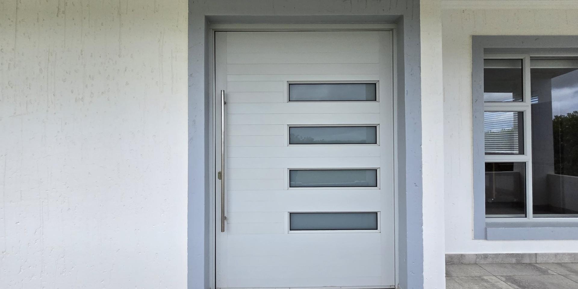 Image 2 of 6