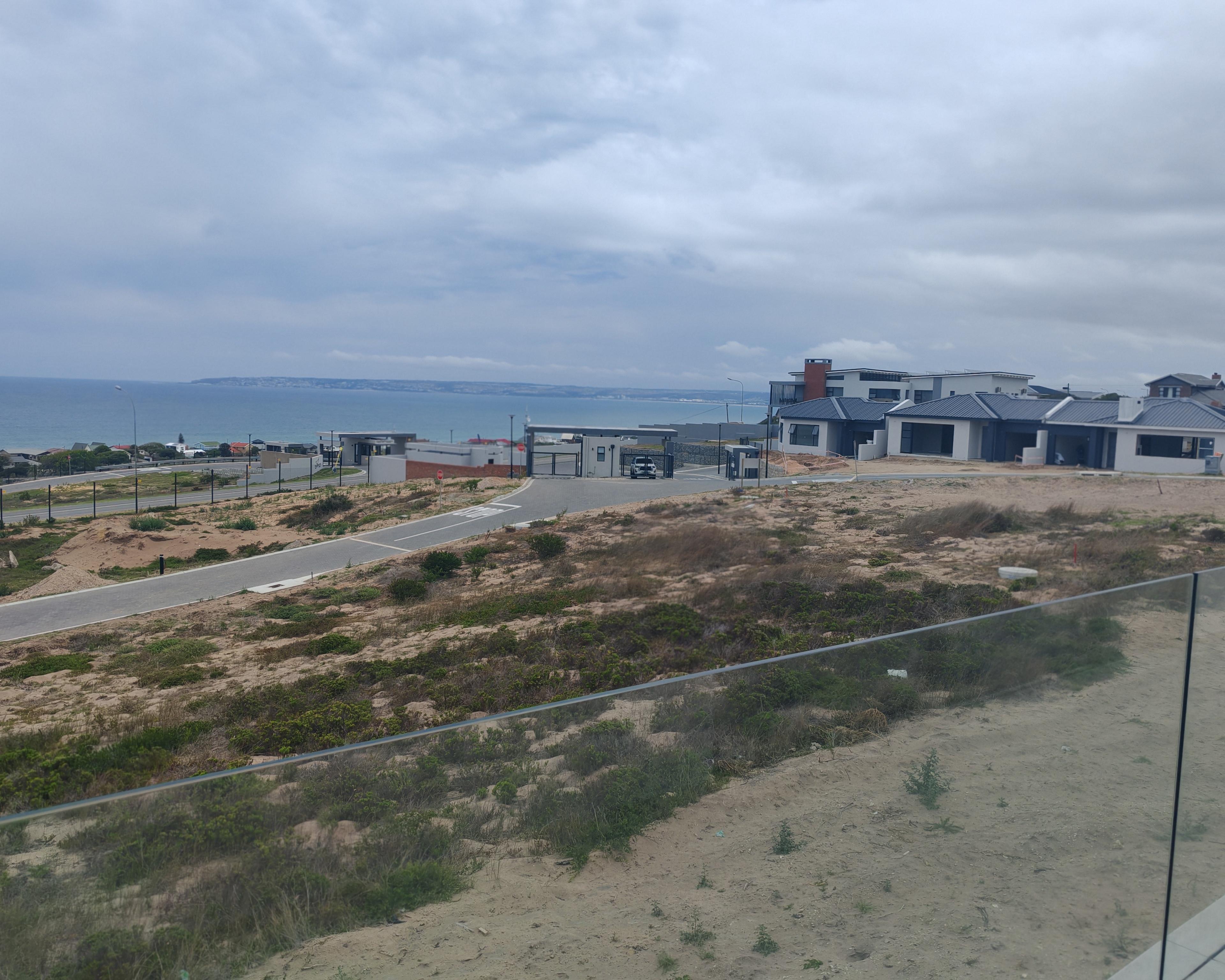 Image 4 of 6