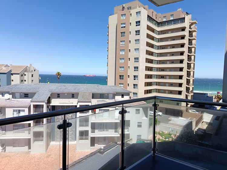 Main property image