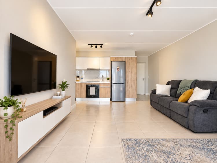 Main property image