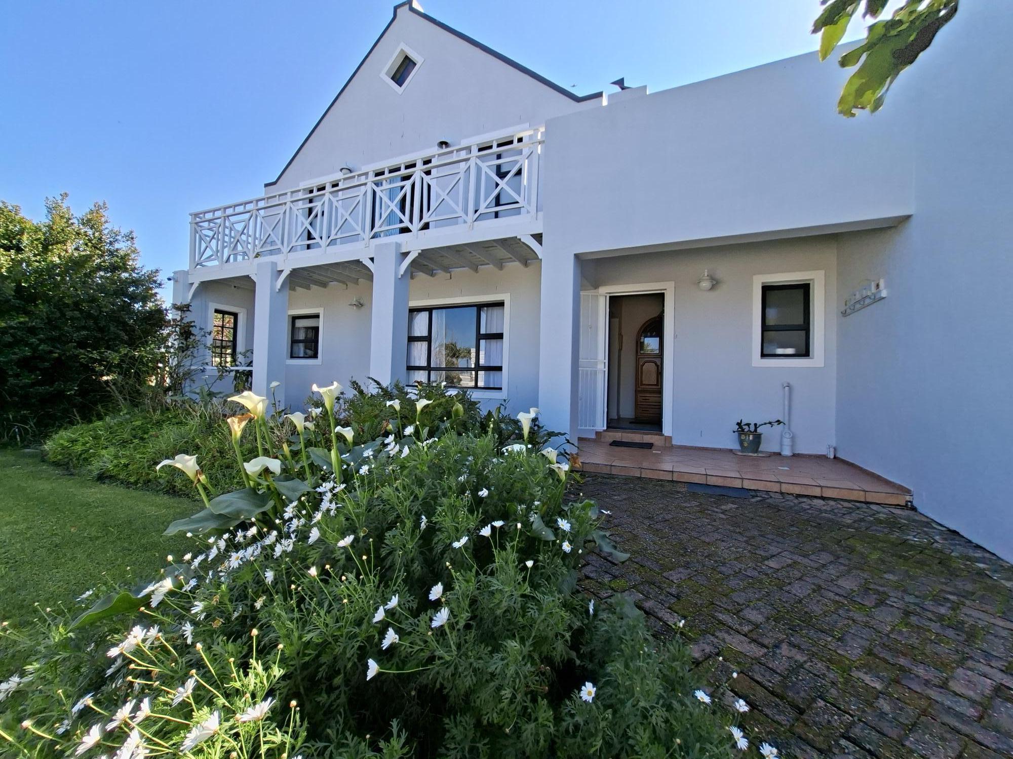 Image 2 of 6