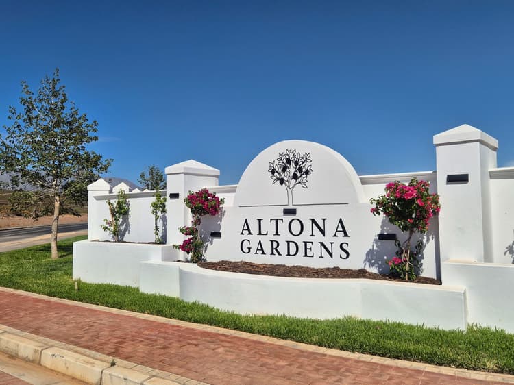 Main property image
