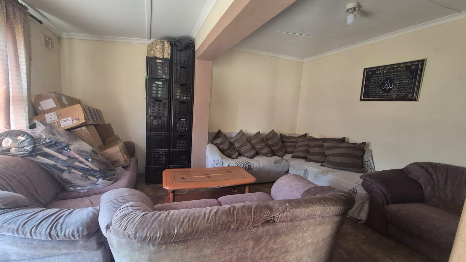 Image 1 of 6