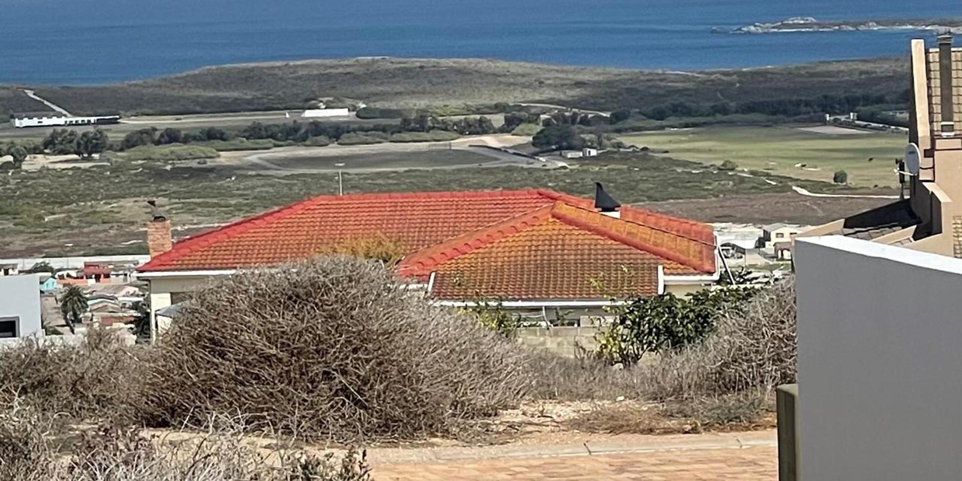 Image 3 of 6