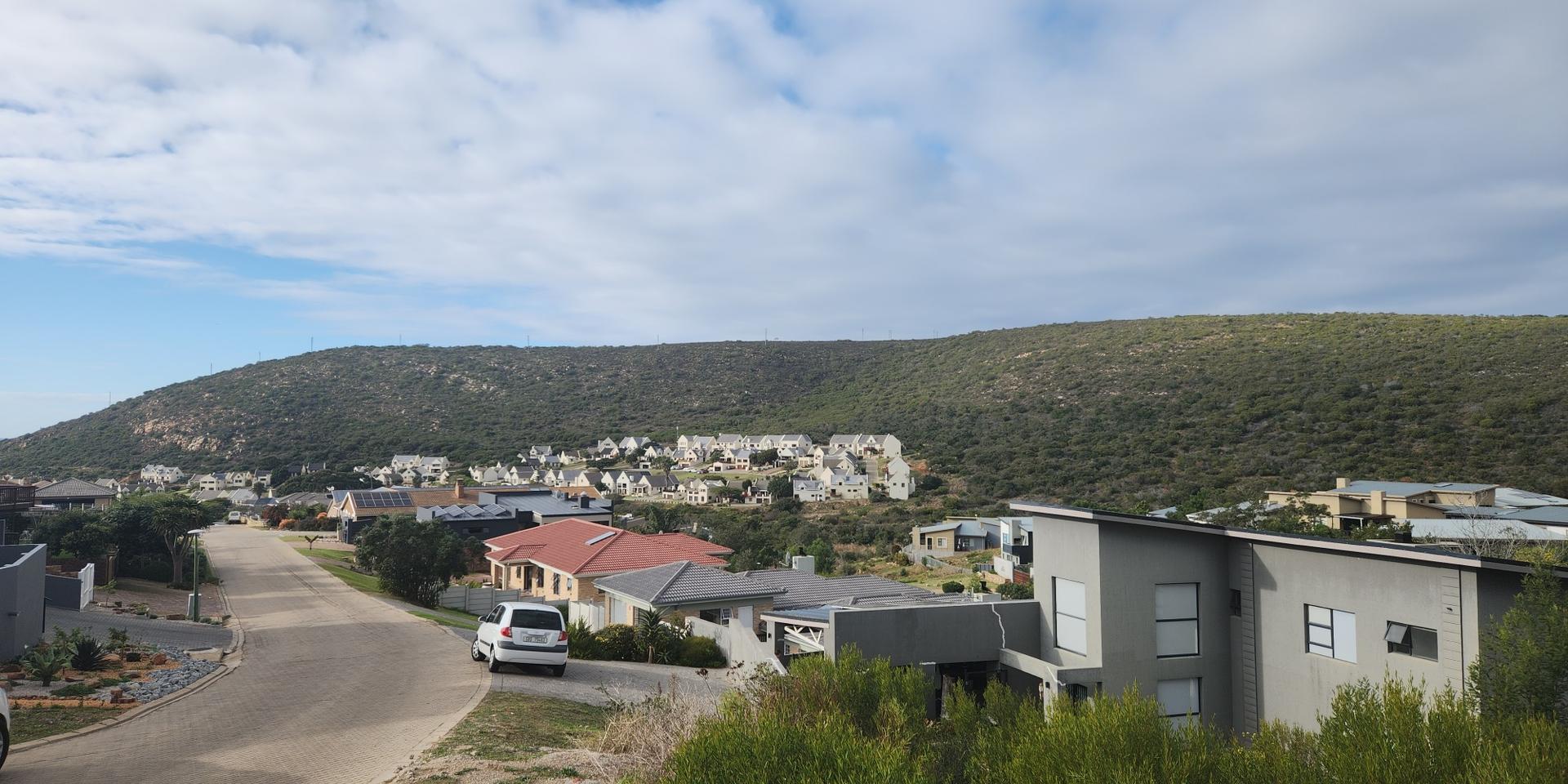 Image 5 of 6