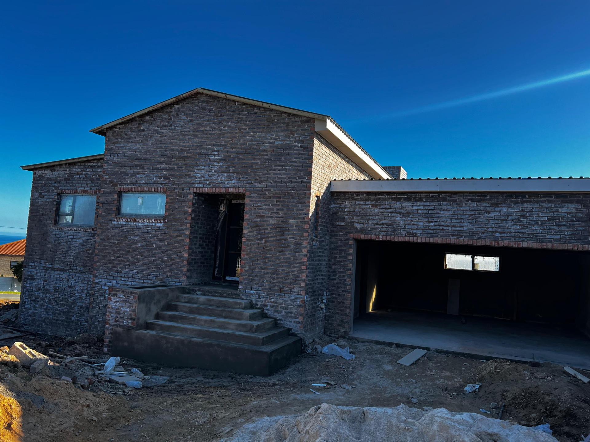 Image 2 of 6