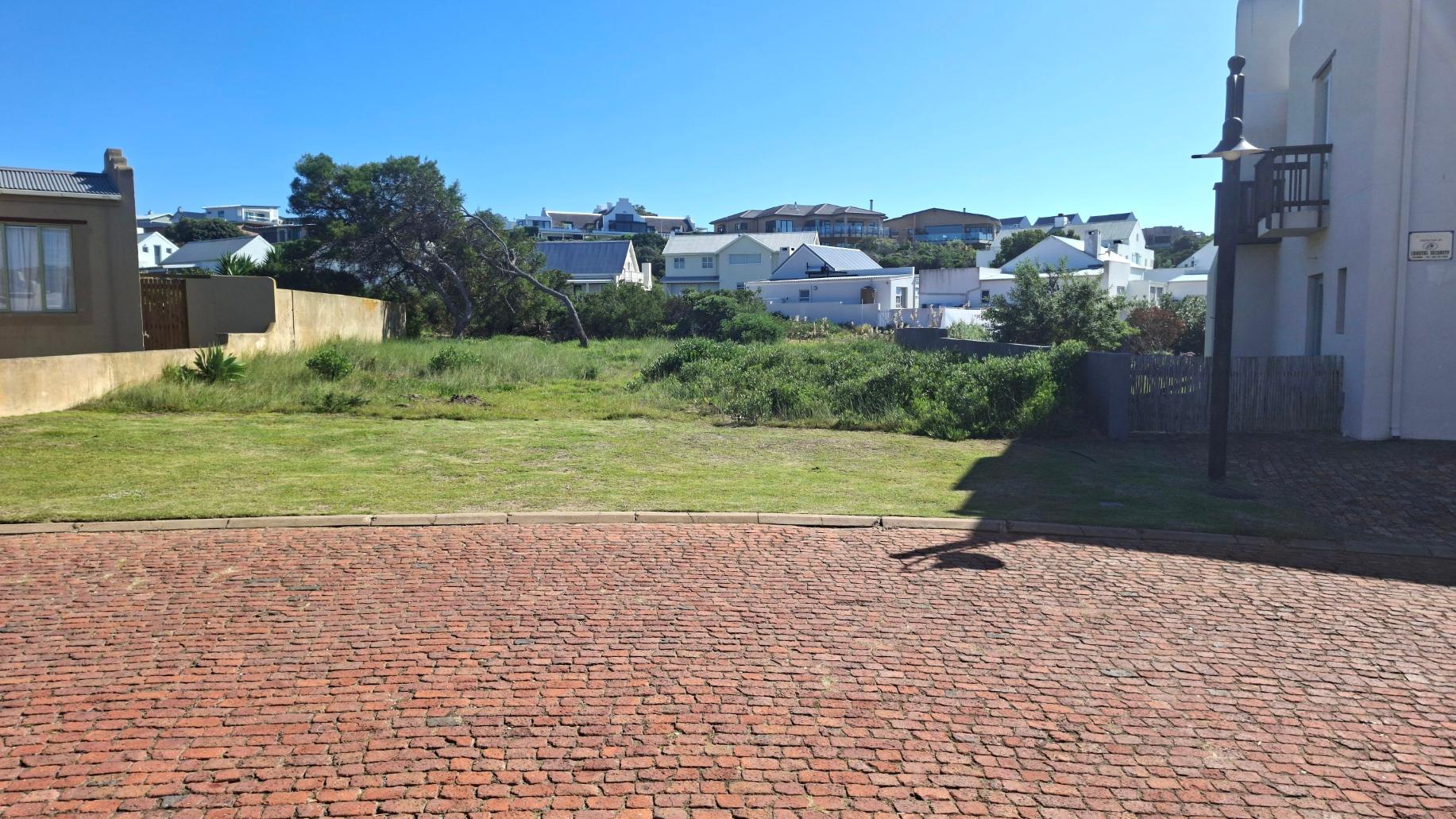 Image 4 of 6