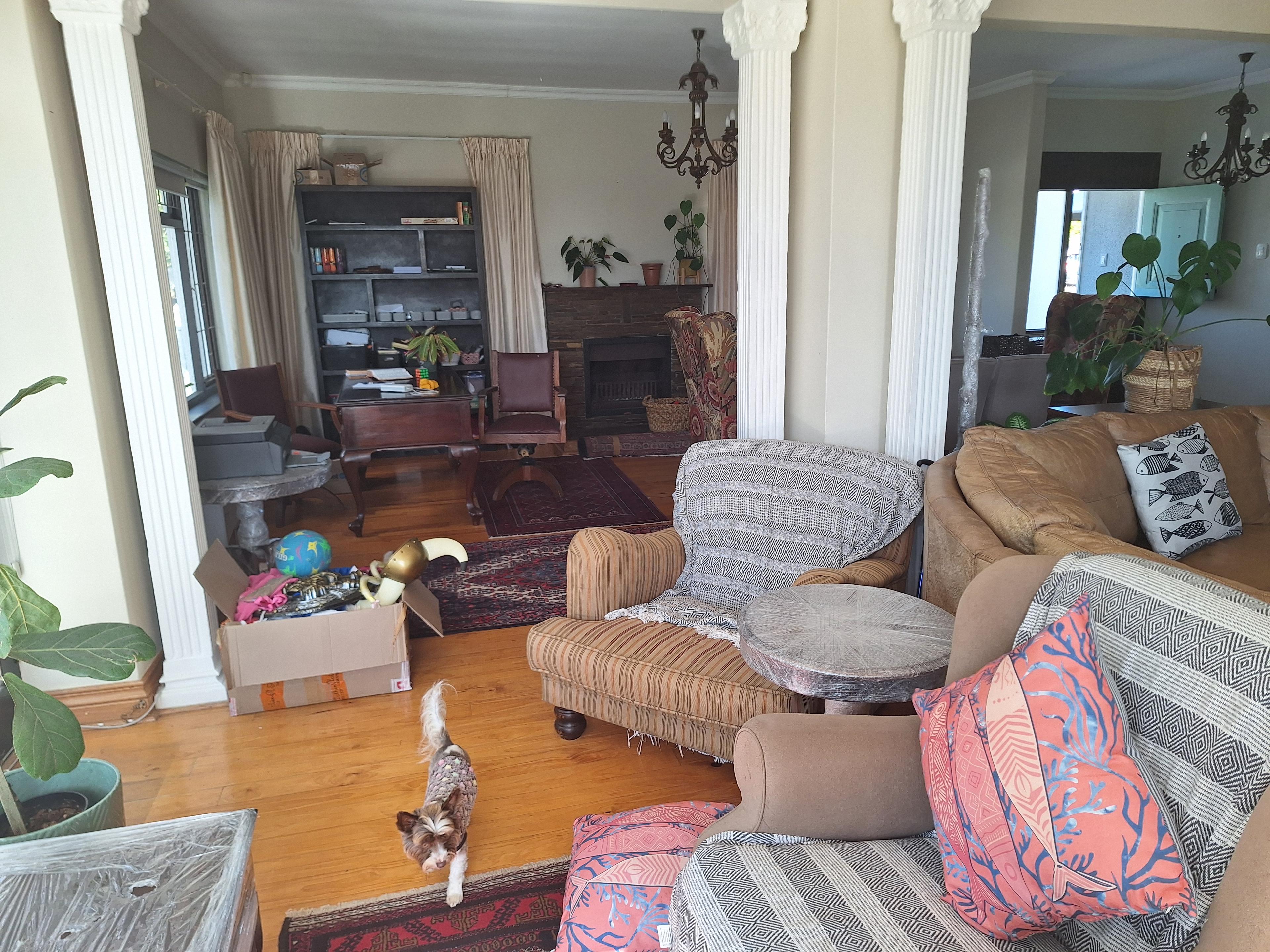 Image 3 of 6
