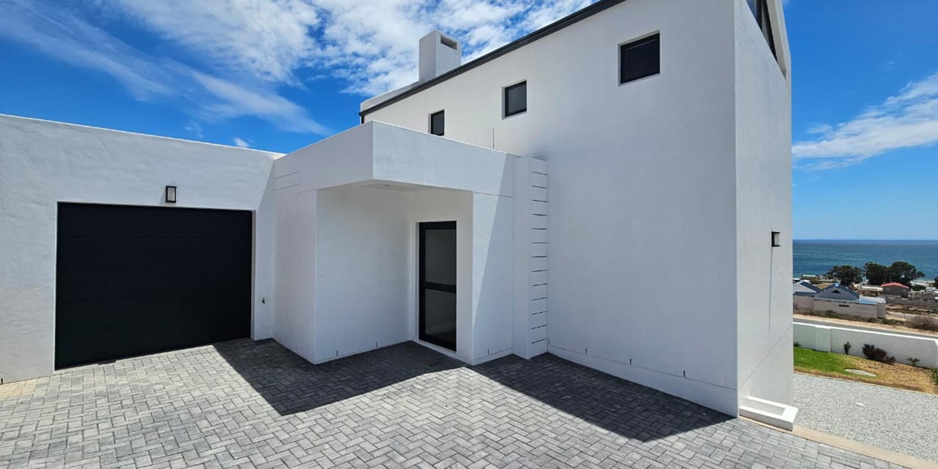 Image 2 of 6