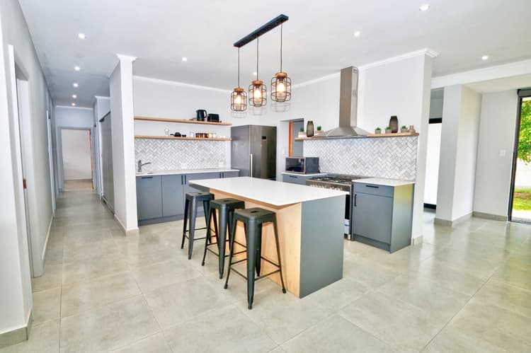 Main property image