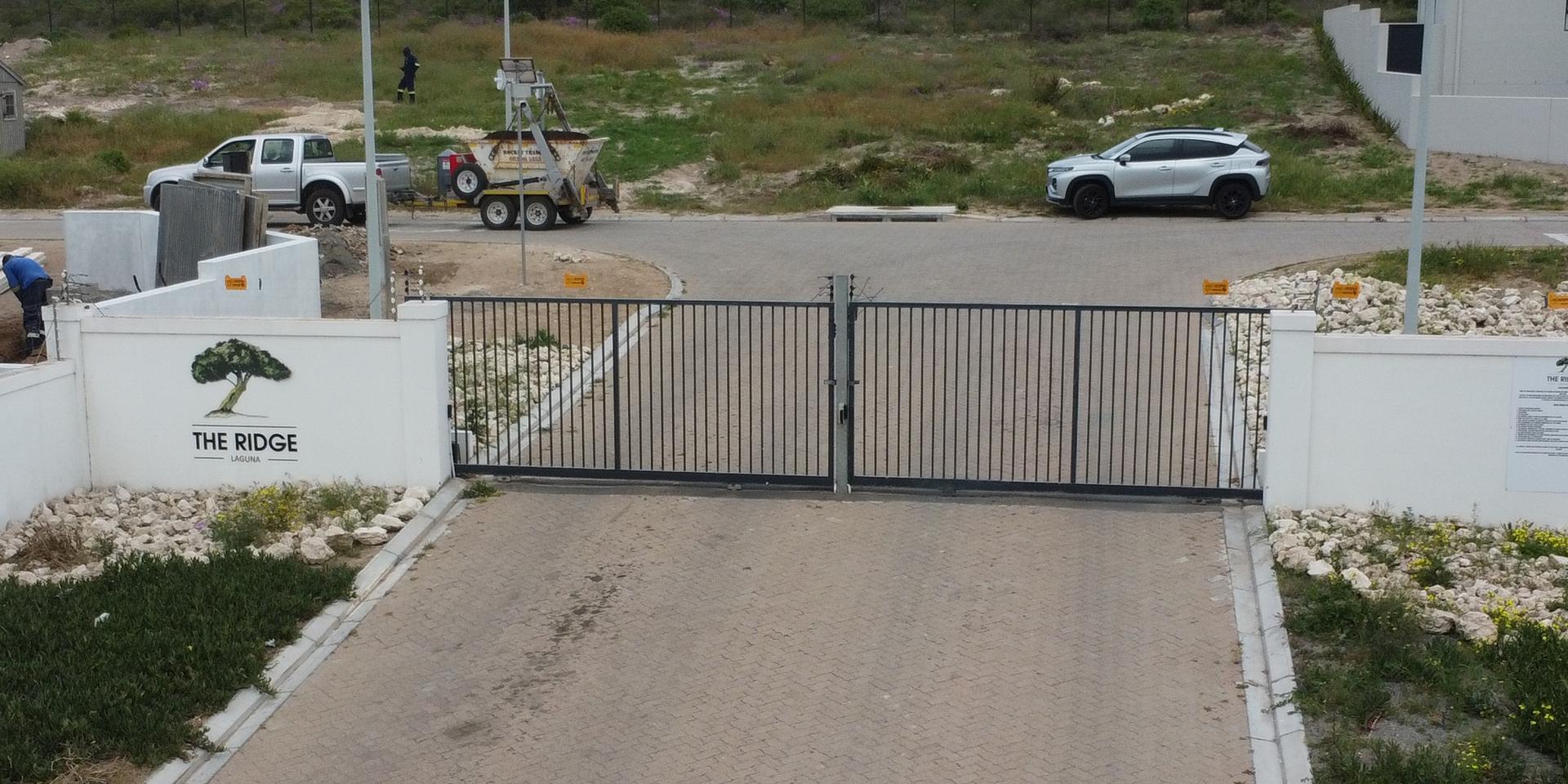 Image 1 of 6