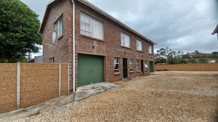 Main property image