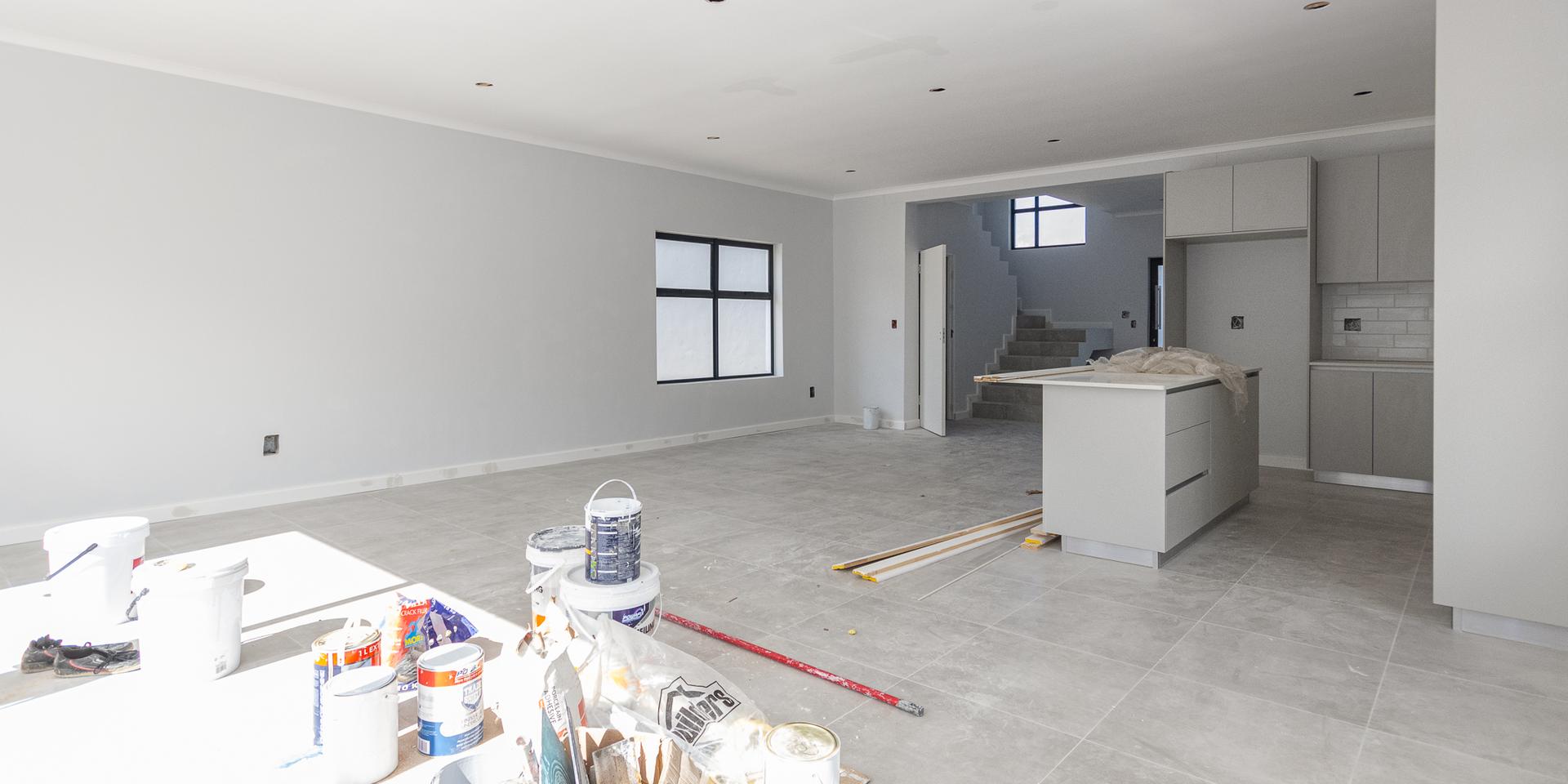 Image 4 of 6