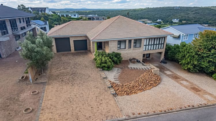 Main property image