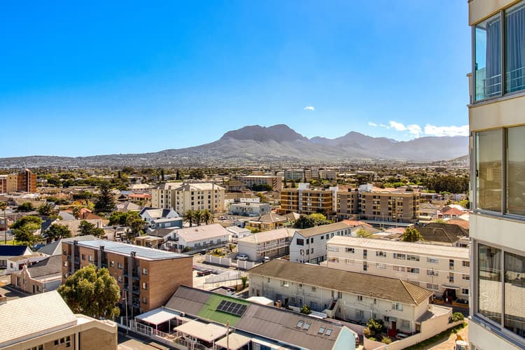 Main property image