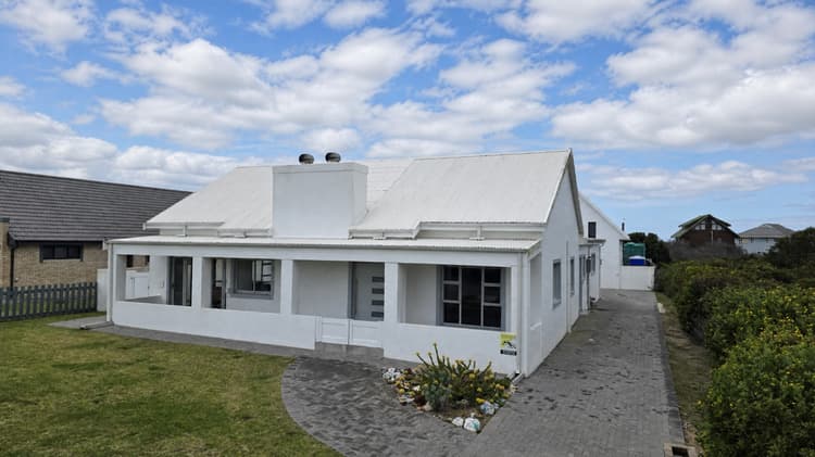 Main property image