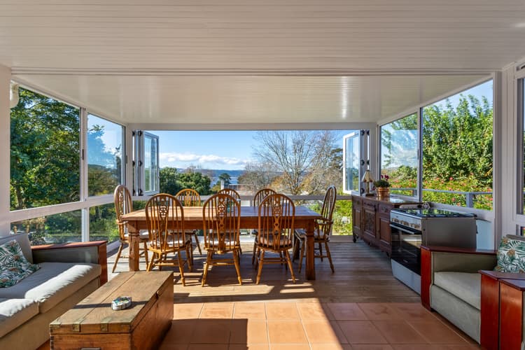 Main property image