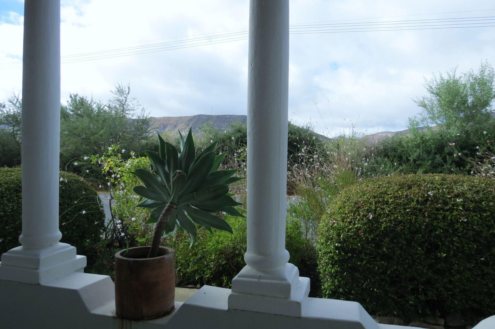 Image 4 of 6