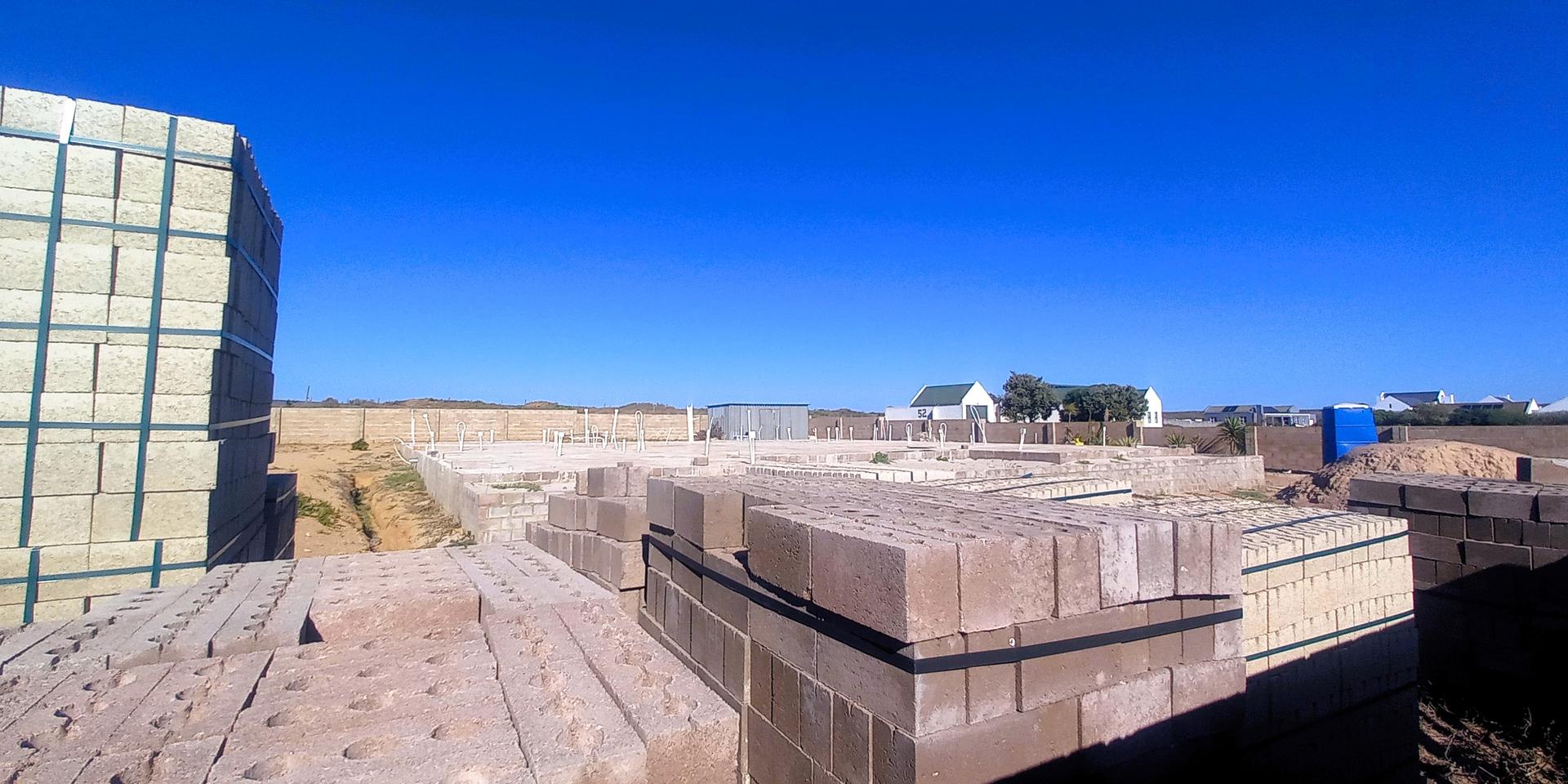 Image 4 of 6
