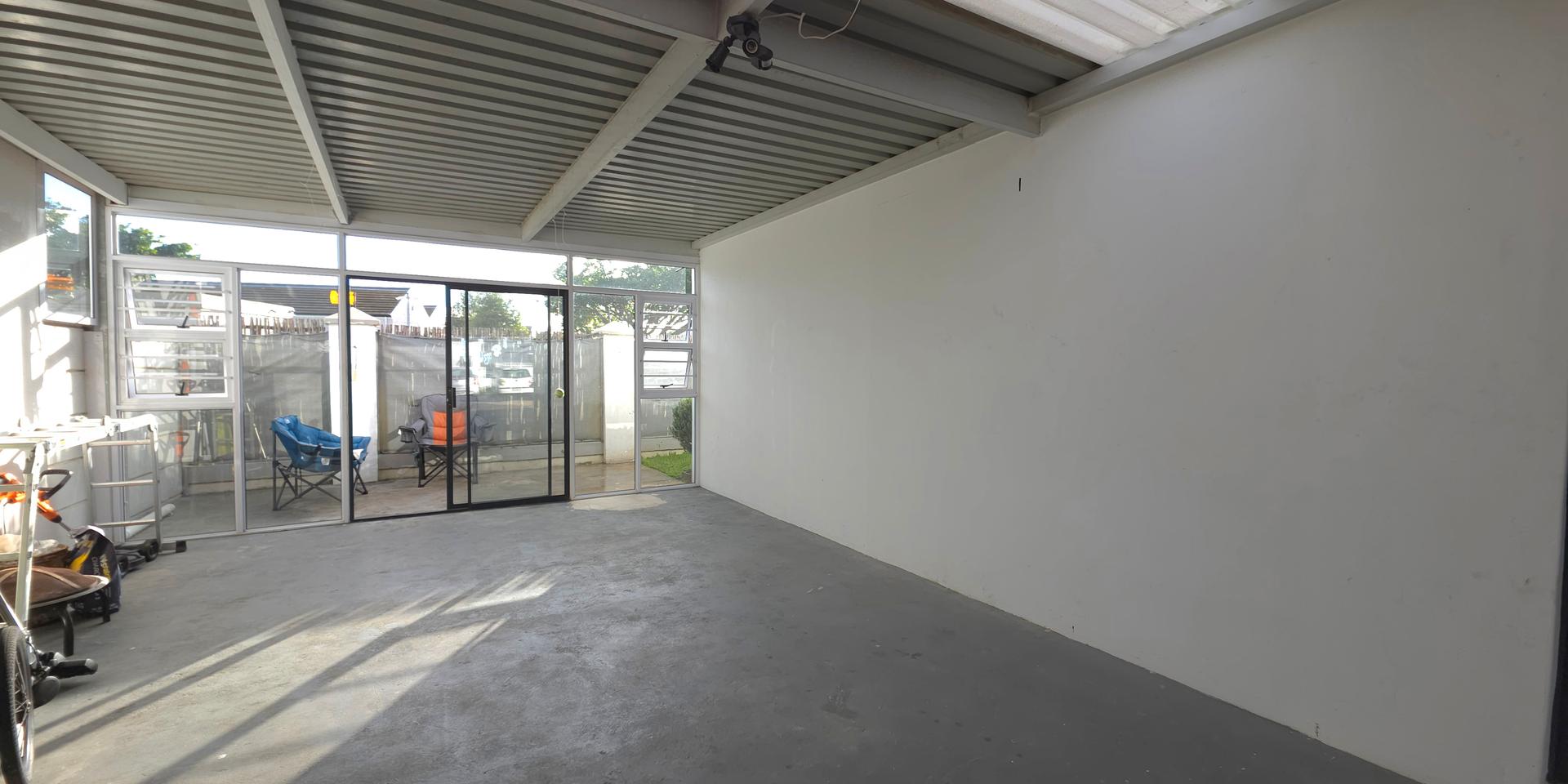Image 3 of 6