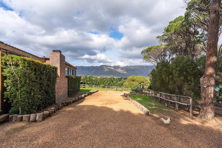 Main property image