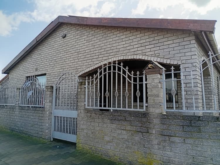 Main property image