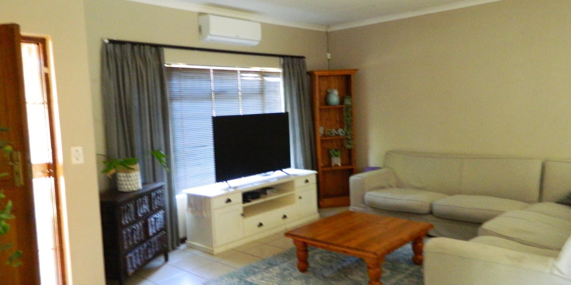 Image 5 of 6
