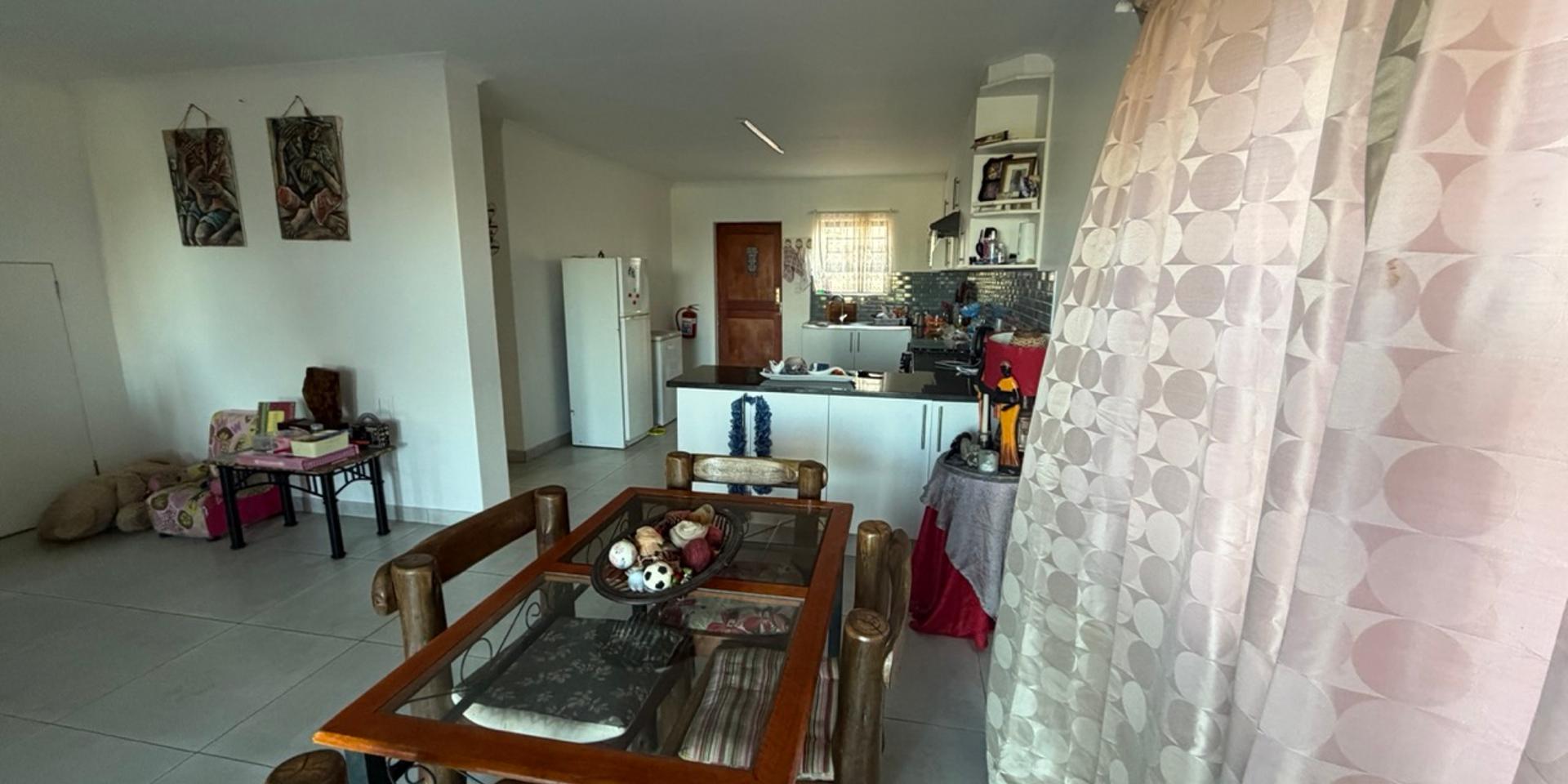 Image 5 of 6