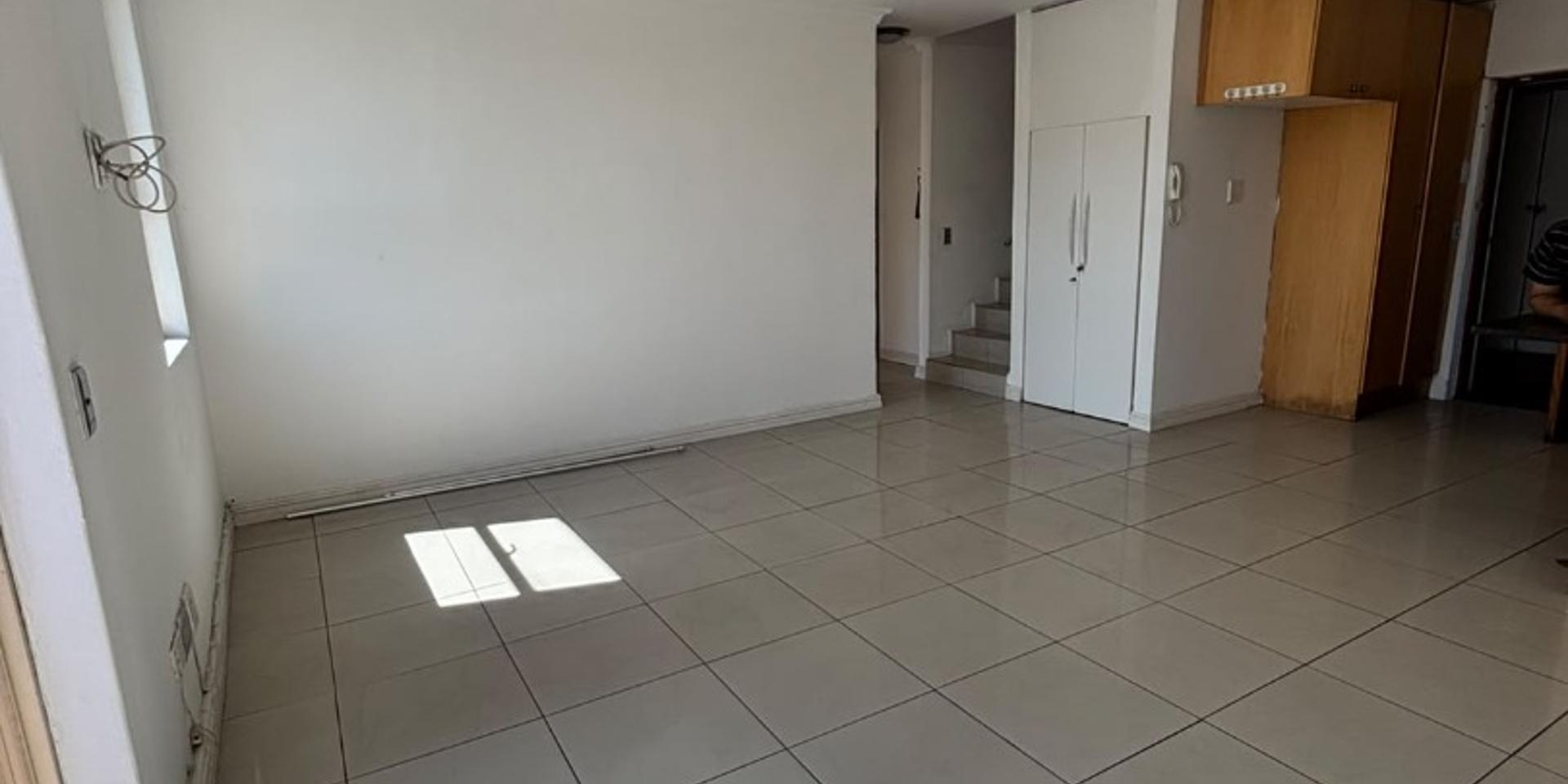 Image 5 of 6