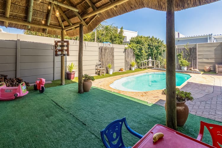 Main property image