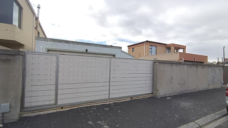 Main property image