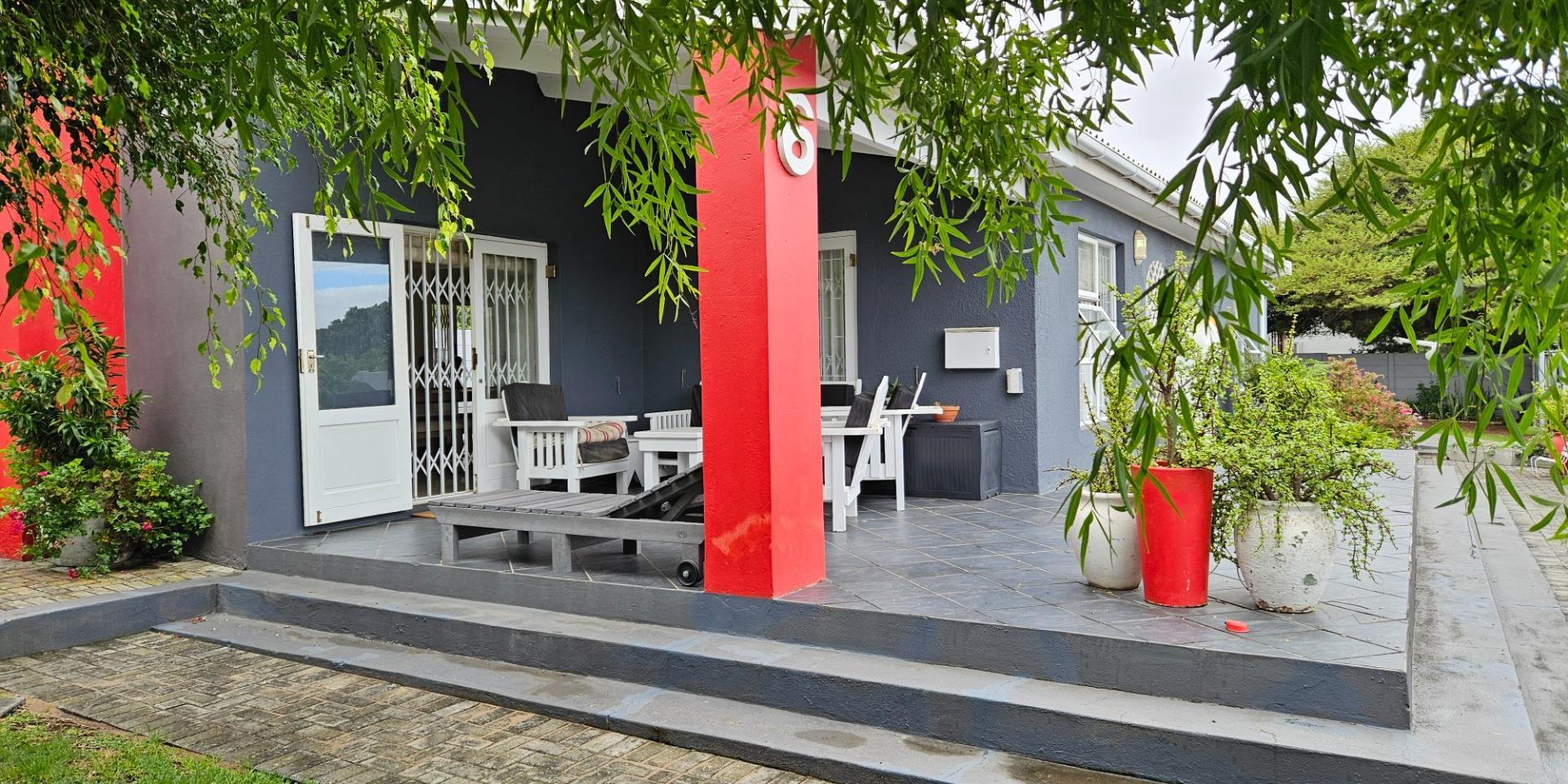 Image 2 of 6