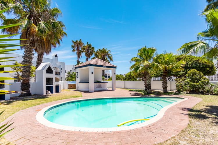 Main property image