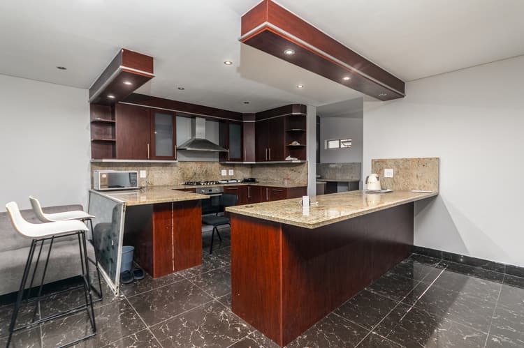 Main property image