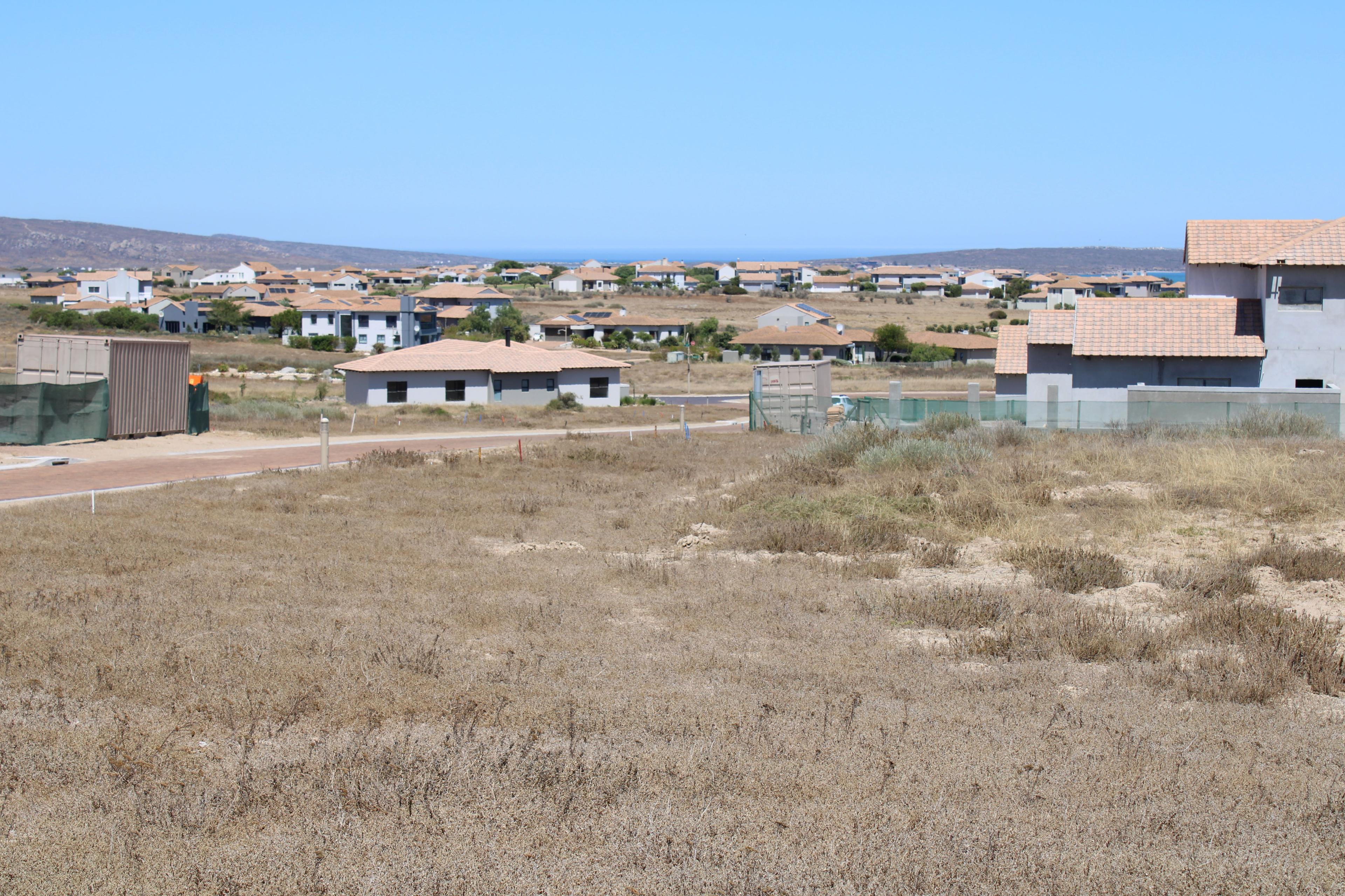 Image 4 of 6