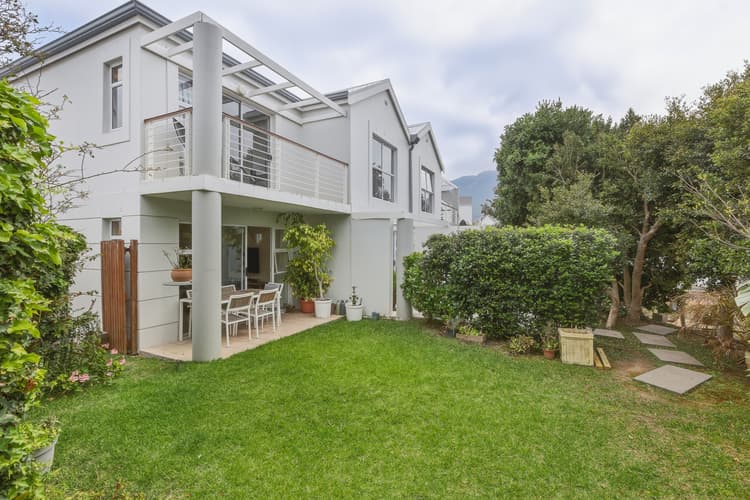Main property image