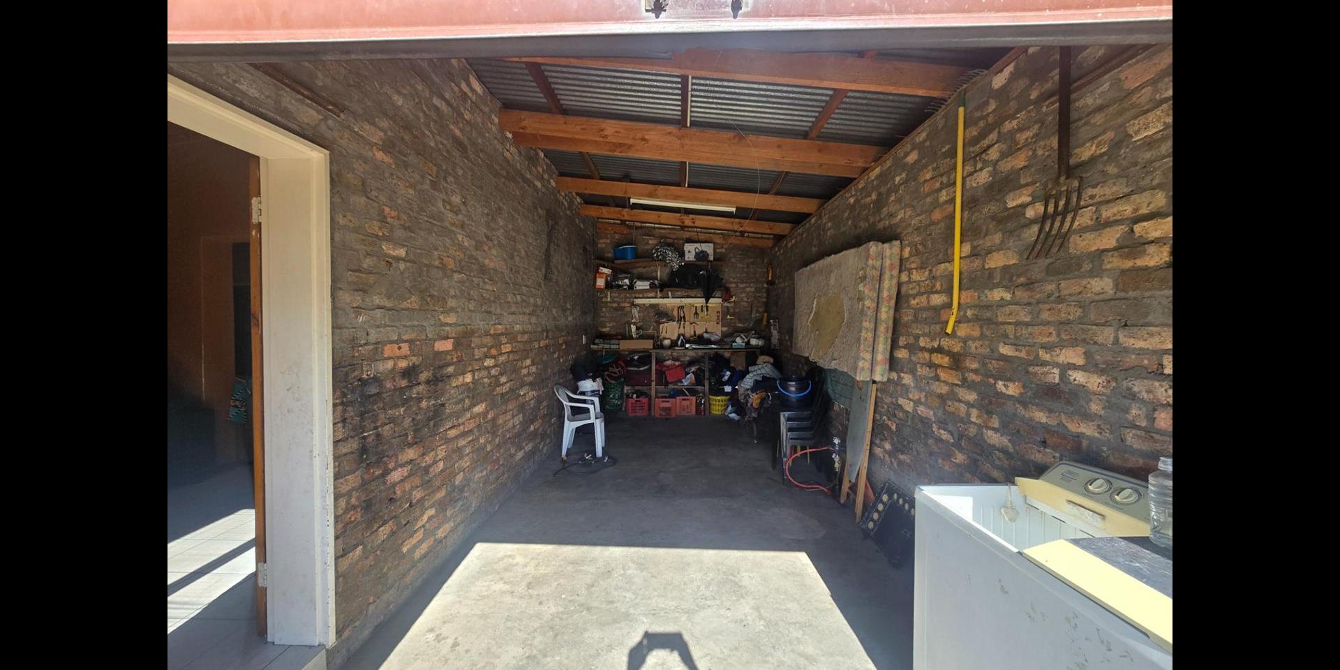 Image 5 of 6