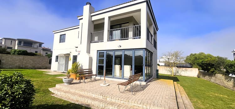 Main property image