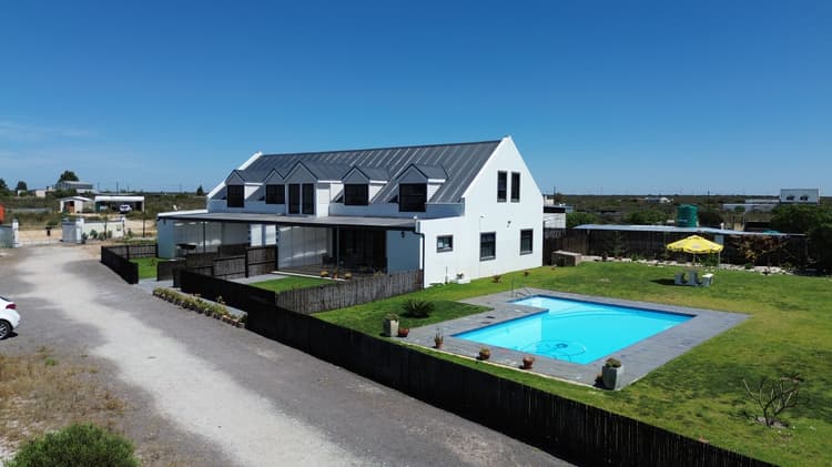 Main property image