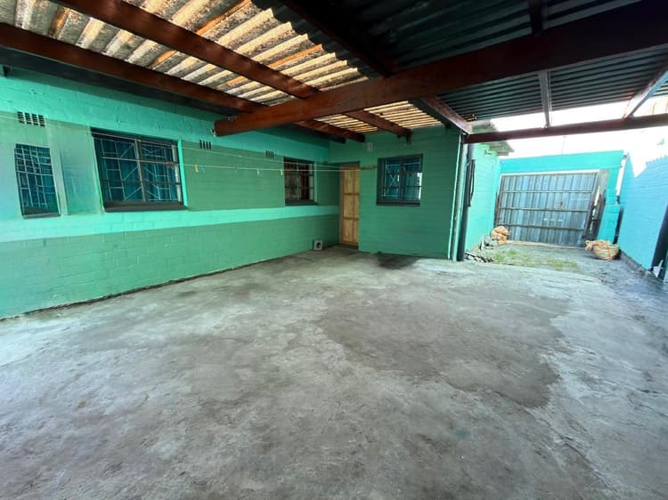 Main property image
