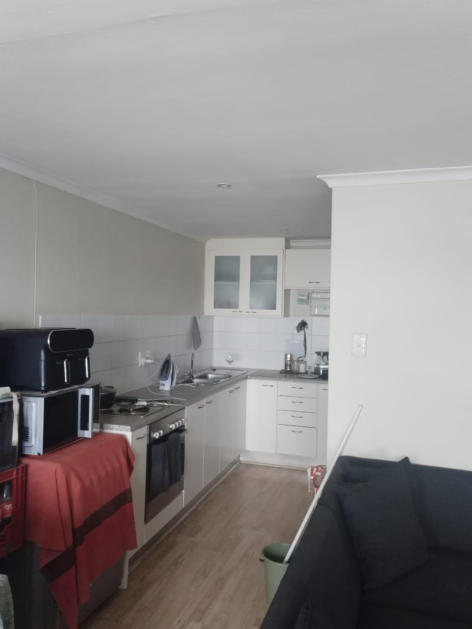 Image 5 of 6