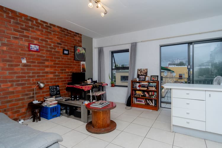 Main property image