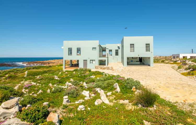 Main property image